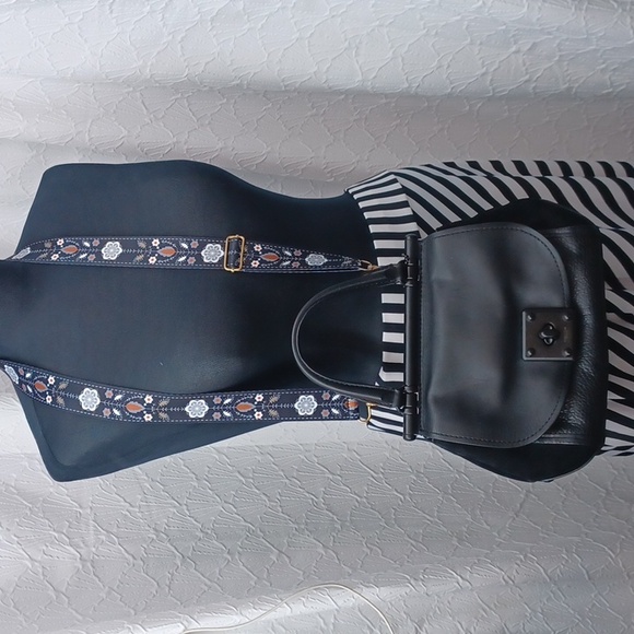 Coach Drifter ~ Mixed Leather Carryall ~ Top Handle ~ EUC - Picture 15 of 16